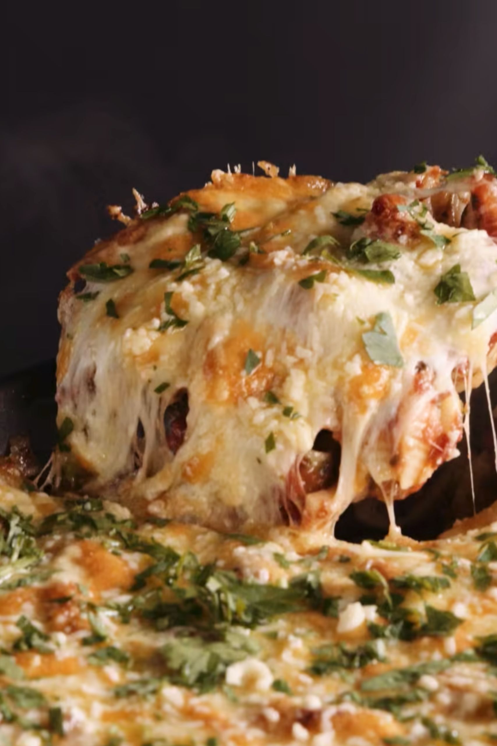 Cheesy Spinach And Olive Pasta Bake