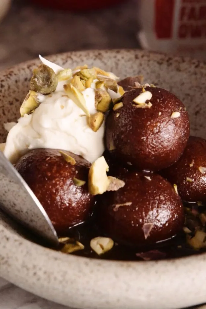 Gulab-Jamen